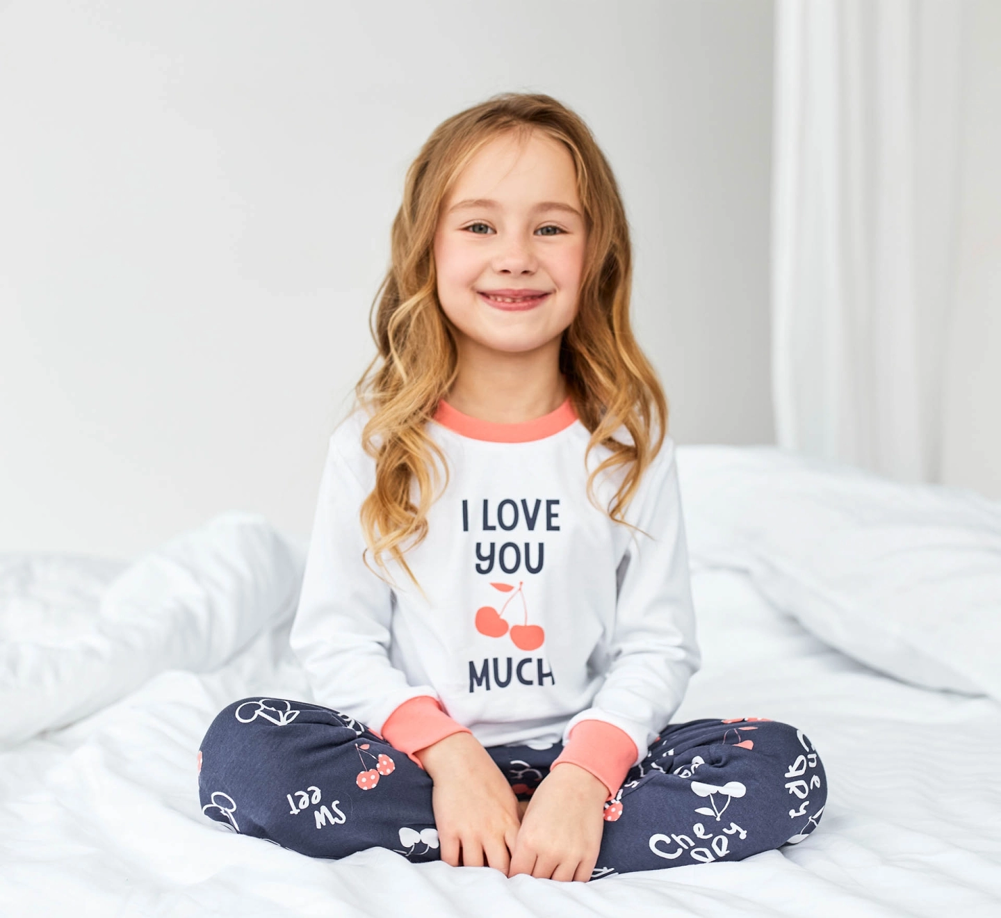 Піжама, ПЖ53, інтерлок, p.116, білий-синій-візерунок 